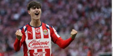 Armando González goleador Chivas