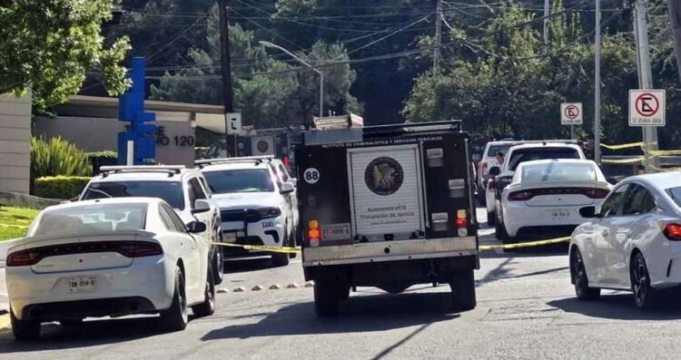 Autoridades afirman que mujer que murió en edificio de San Pedro fue porque se lanzó del sexto piso