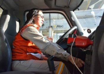 CFE refuerza la igualdad de género con más mujeres en áreas técnicas y directivas
