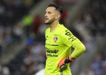 Camilo Vargas contrato Atlas