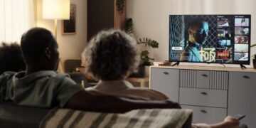 Cómo elegir el televisor ideal para tu sala de estar