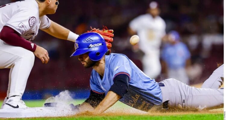 Charros vs Tomateros