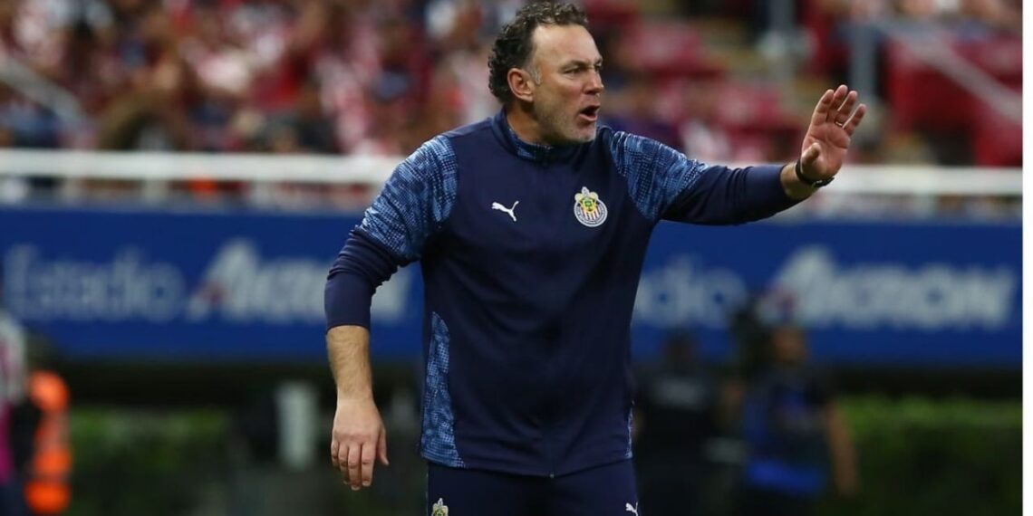 Chivas entrenador Gabriel Milito