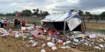 choque unidades de carga Escobedo