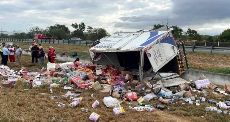 choque unidades de carga Escobedo