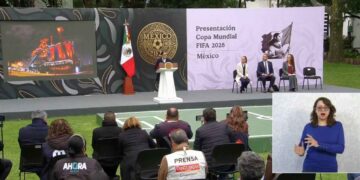 Claudia Sheinbaum realiza la presentación de la Copa Mundial FIFA 2026