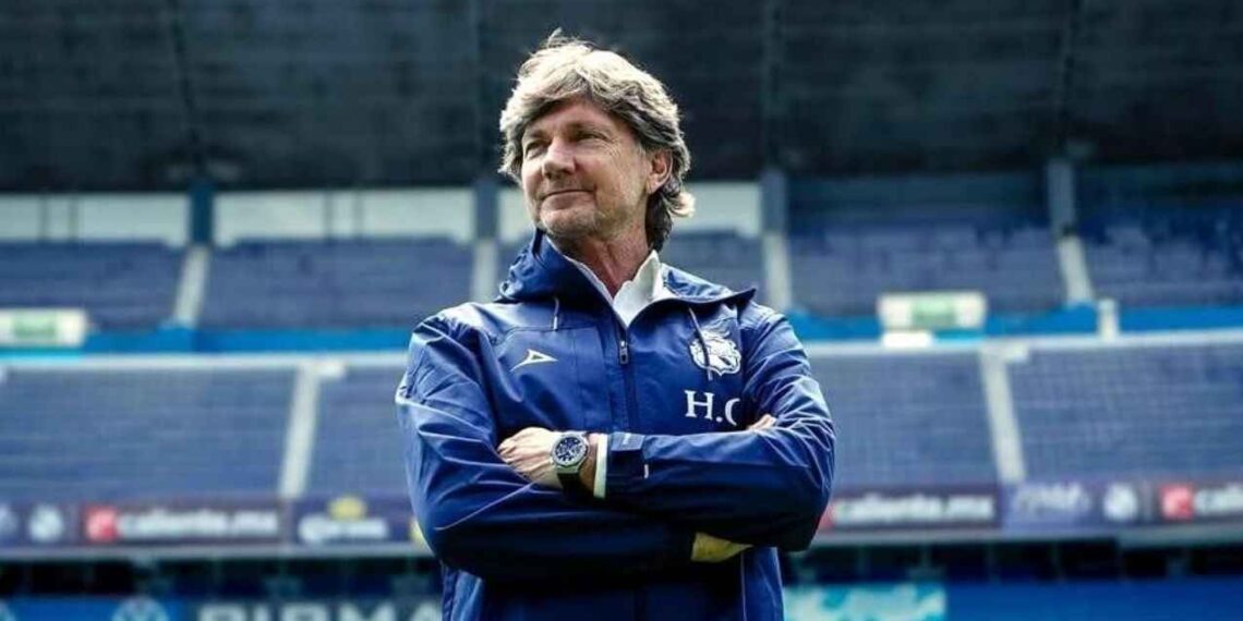 Club Puebla anuncia la salida de Hernán Cristante como su DT