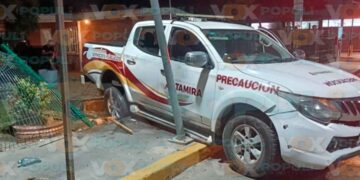 Conductor huye en Altamira