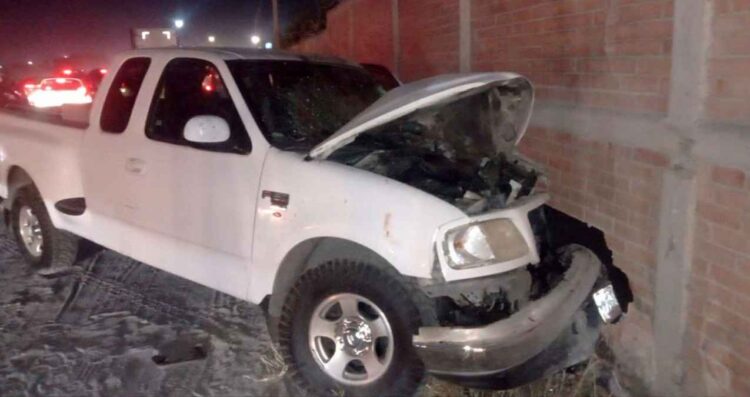 Conductora choque en Nuevo Laredo