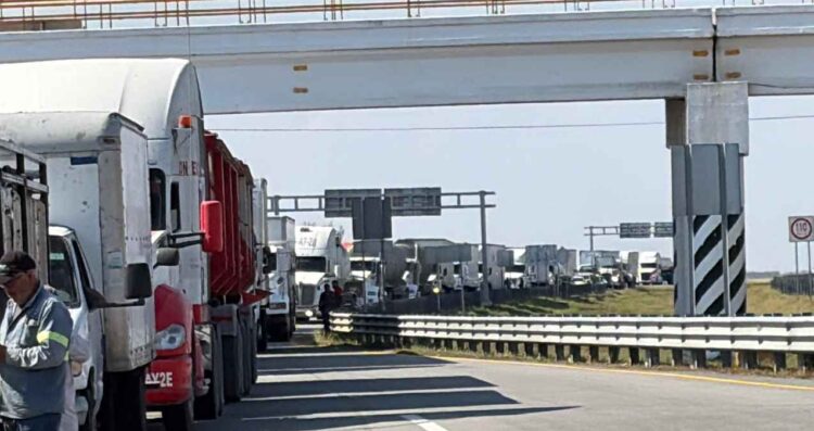 Coparmex respaldo transportistas productores