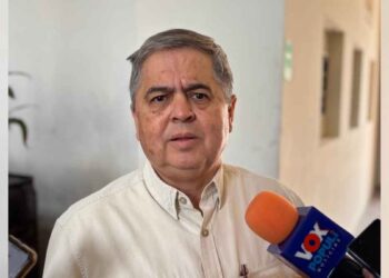 Cuadrillas de COMAPA realizan mantenimiento pluvial y reparan fugas en Ciudad Victoria, Tamaulipas