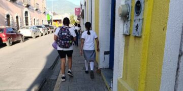 Diputado impulsa reforma para aliviar el peso de las mochilas escolares en Tamaulipas