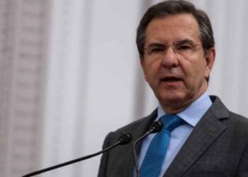 Esteban Moctezuma preservación rutas aéreas