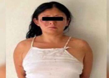 En Iztapalapa, agresora golpea a una mujer de 67 años para robarle