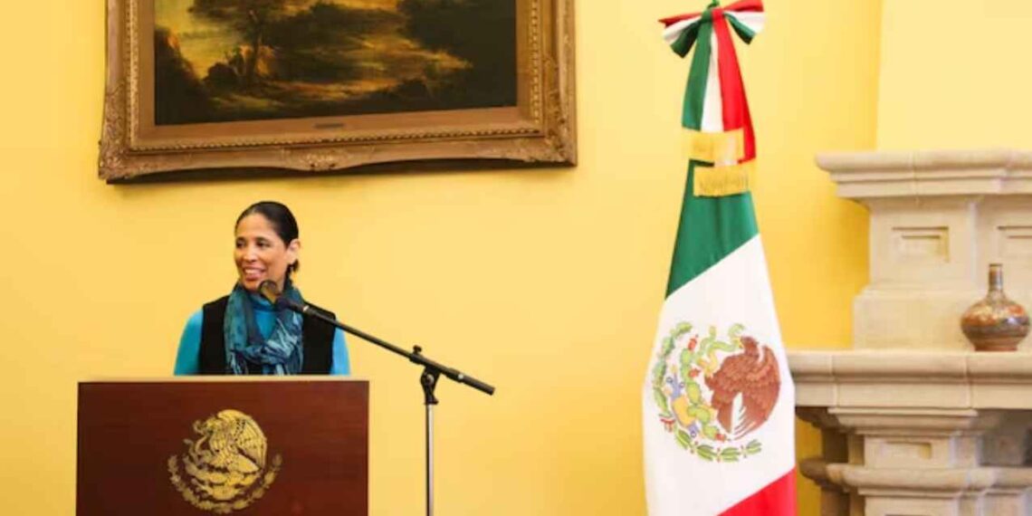 encargada Embajada de México Lima