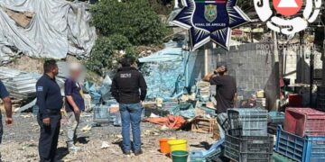 Explosión en negocio de Pinal de Amoles, Querétaro, deja siete heridos