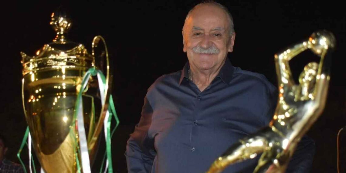 Fallece Xabier Azkargorta, histórico estratega que dirigió brevemente al Guadalajara