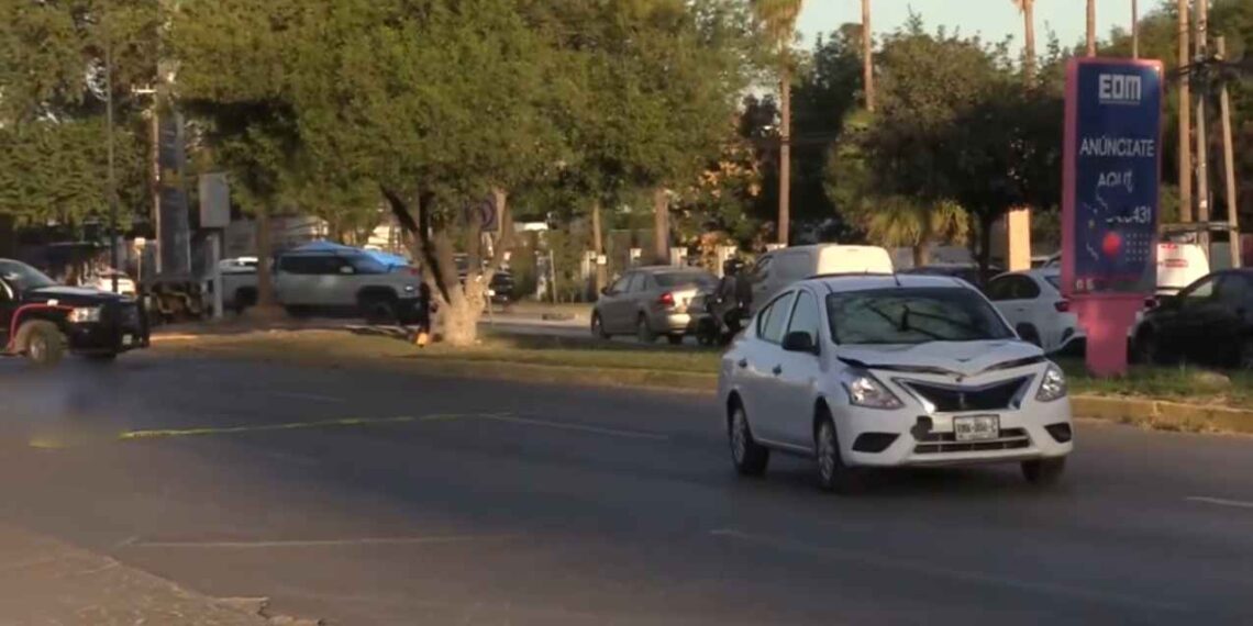 Fatal accidente deja a una mujer sin vida en la avenida Eloy Cavazos en Juárez, NL