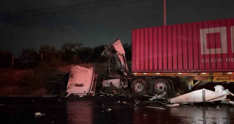 Fatal accidente en carretera de Marín, Nuevo León deja un trailero sin vida