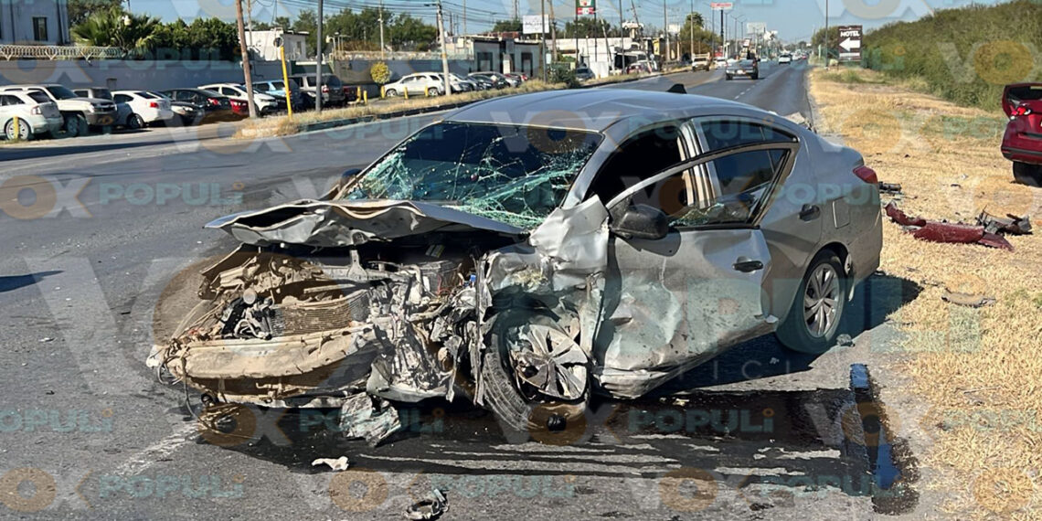 Fuerte choque frontal en carretera deja lesionados en Reynosa, Tamaulipas