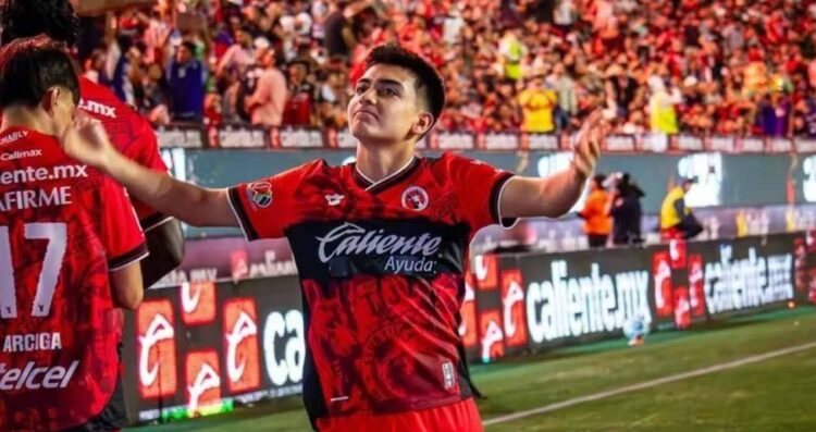 Gilberto Mora