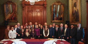 Sheinbaum gobernadoras IMSS-Bienestar