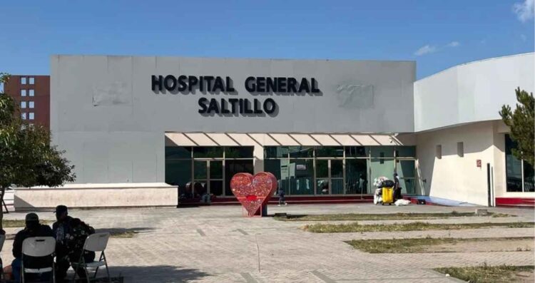 Hombre cayó de camioneta en movimiento y resultó gravemente herido en Saltillo