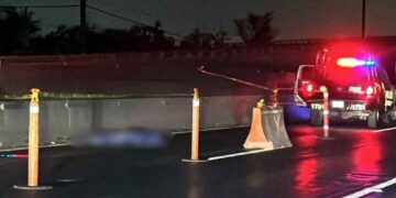 Hombre muere al ser atropellado tras intentar cruzar la Carretera Miguel Alemán en Apodaca, NL