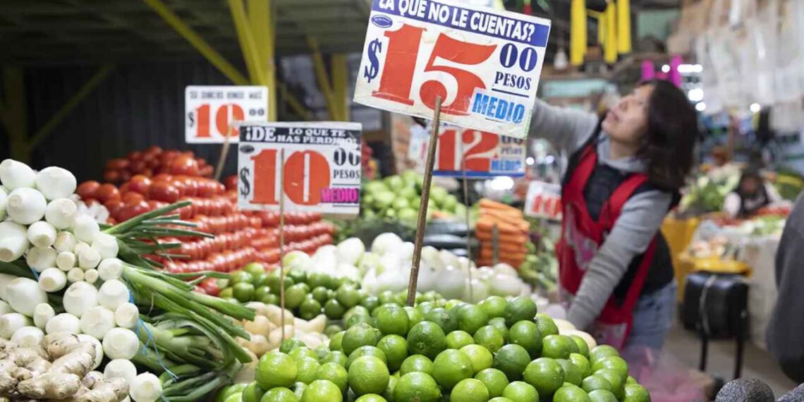 Inegi confirma que la Inflación en México bajó a 3.57%: ¿Qué productos disminuyeron?