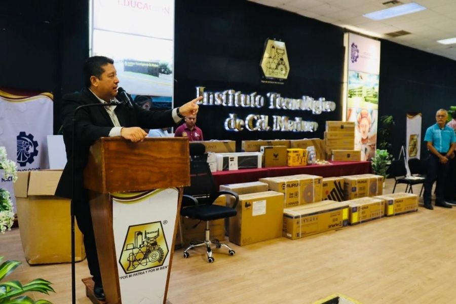 Instituto Tecnológico de Ciudad Madero, Tamaulipas, mejora espacios con equipo y mobiliario