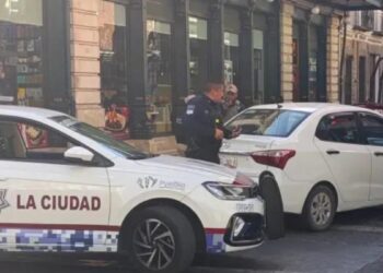Madre e hija atropelladas en cruce del Centro Histórico de Puebla
