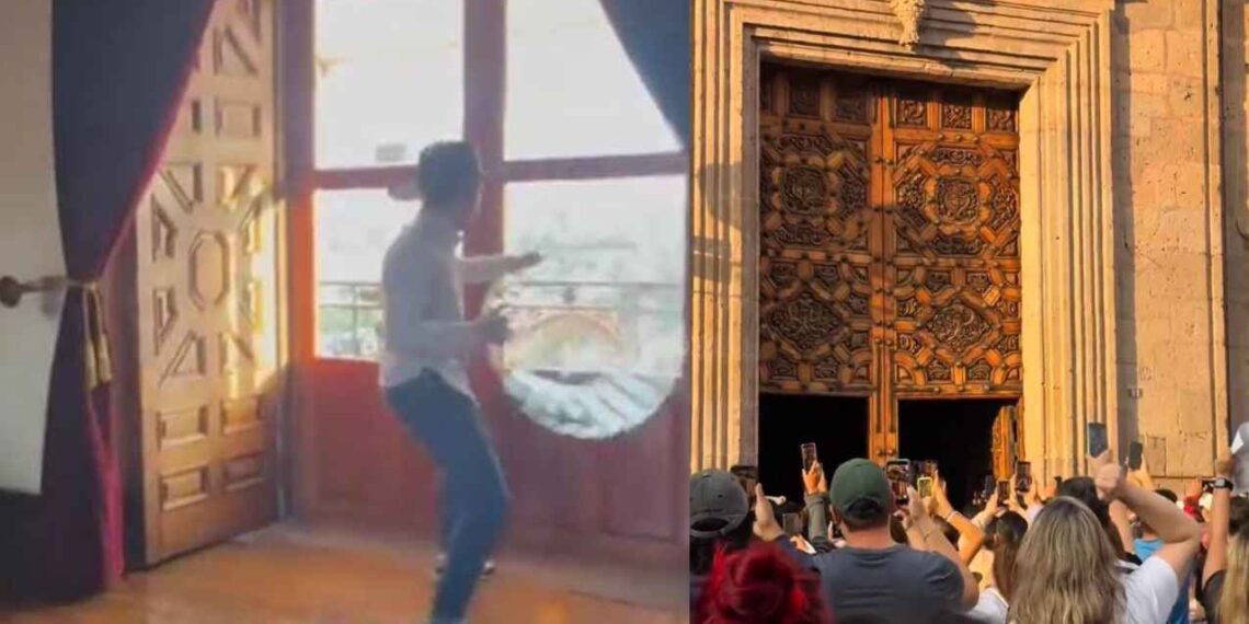 Manifestantes irrumpen en el Palacio de Gobierno en Morelia, Michoacán, tras el asesinato de Carlos Manzo