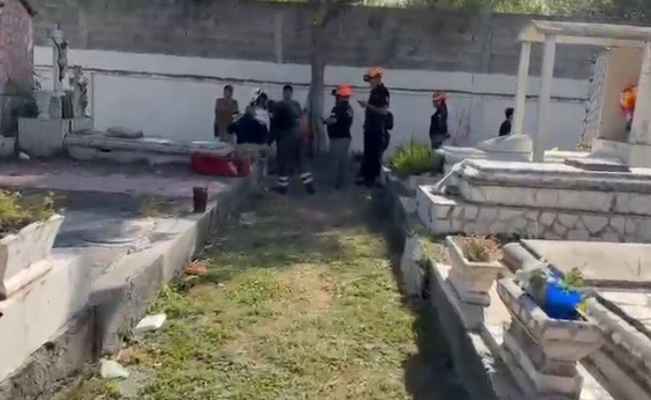 Masculino sufre accidente al interior de un panteón en Guadalupe, NL