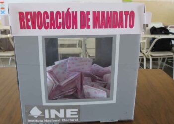 Morena impulsa reforma para adelantar la revocación de mandato de Sheinbaum