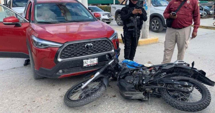Moto impacta camionetas Gran D