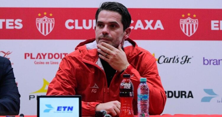 Fernando Gago Necaxa