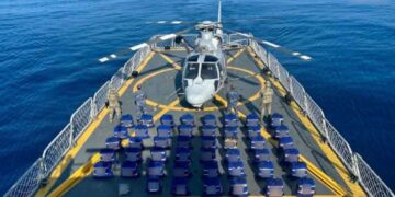 Operativo federal decomisa 2.5 toneladas de cocaína en costas de Michoacán