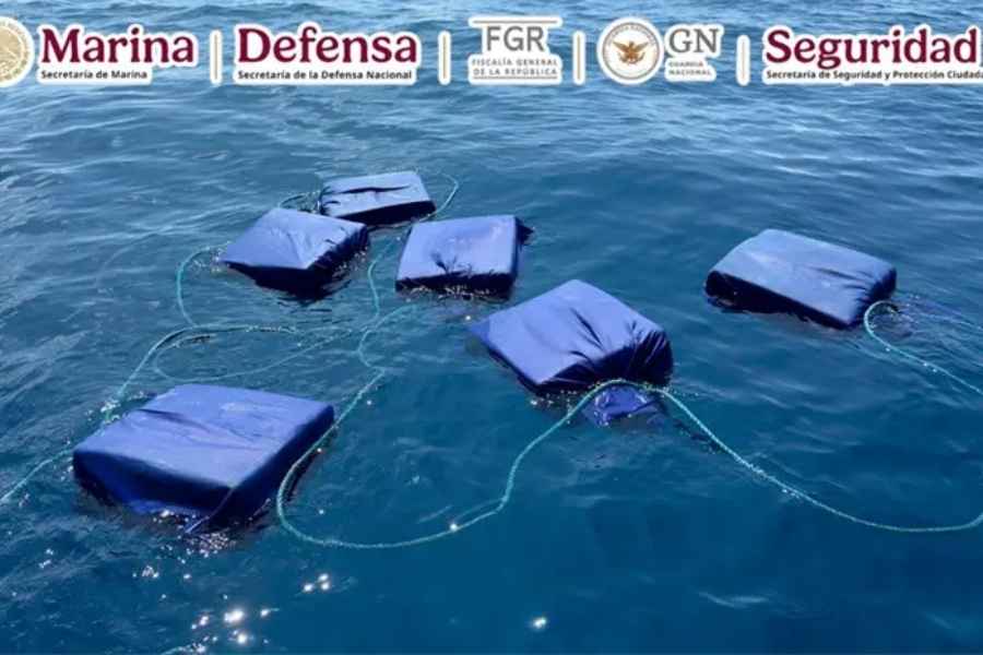 Operativo federal decomisa 2.5 toneladas de cocaína en costas de Michoacán