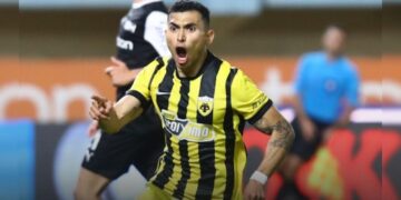 Orbelín Pineda gol AEK
