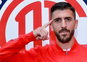 Paulinho celebra tricampeonato de goleo y explica por qué cedió un penal clave