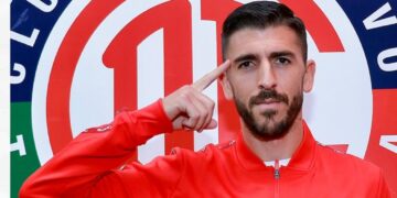 Paulinho celebra tricampeonato de goleo y explica por qué cedió un penal clave