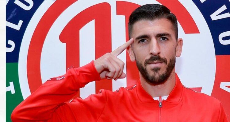 Paulinho celebra tricampeonato de goleo y explica por qué cedió un penal clave