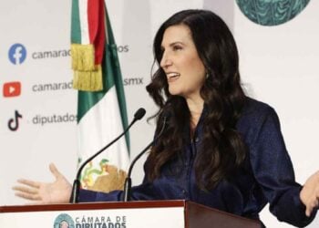 Kenia López criminalice jóvenes