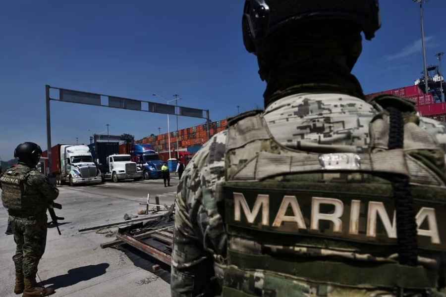 contralmirante Fernando Farías