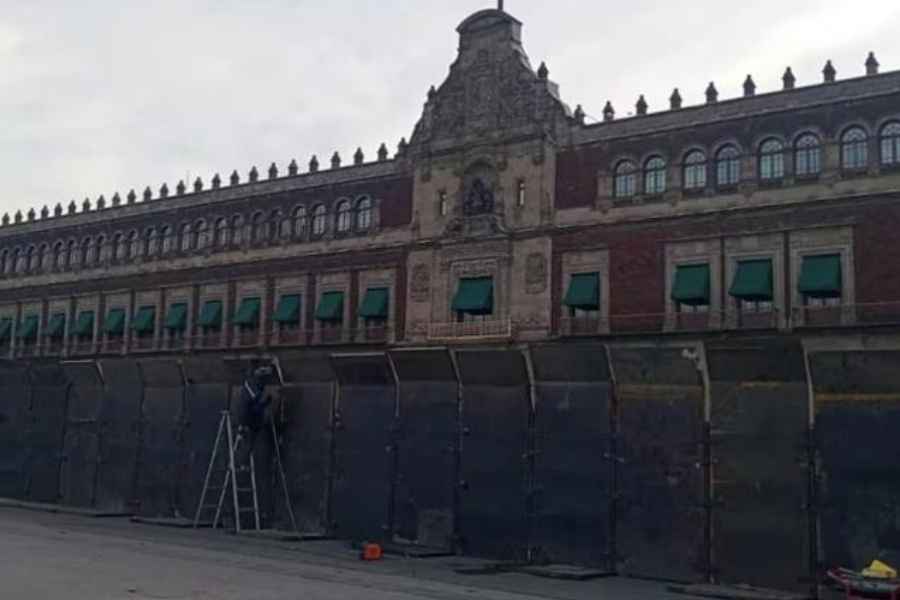 Refuerzan blindaje en el Centro Histórico previo a marcha del 25N en la CMDX