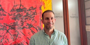 Regidor de Tampico, Tamaulipas, comparte su número de teléfono personal para atender reportes vecinales