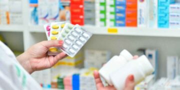 Sancionarán a farmacéuticas por incumplir con entrega de medicamentos: Claudia Sheinbaum