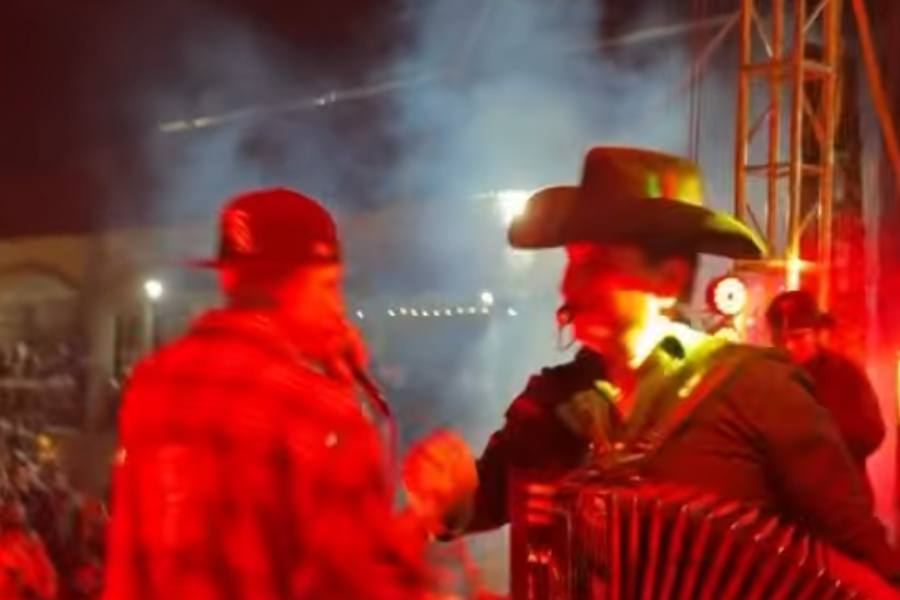 Santa Fe Klan celebra su cumpleaños con mega fiesta en Guanajuato