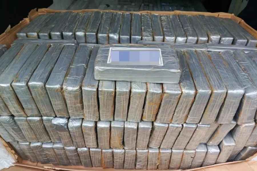 Semar desmantela presunta red que traficaba droga desde el AICM hacia Tijuana