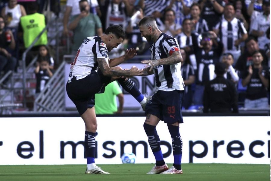 Sergio Ramos y Lucas Ocampos